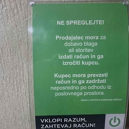 Guest House Vila Luka Portoroz Bagian luar foto
