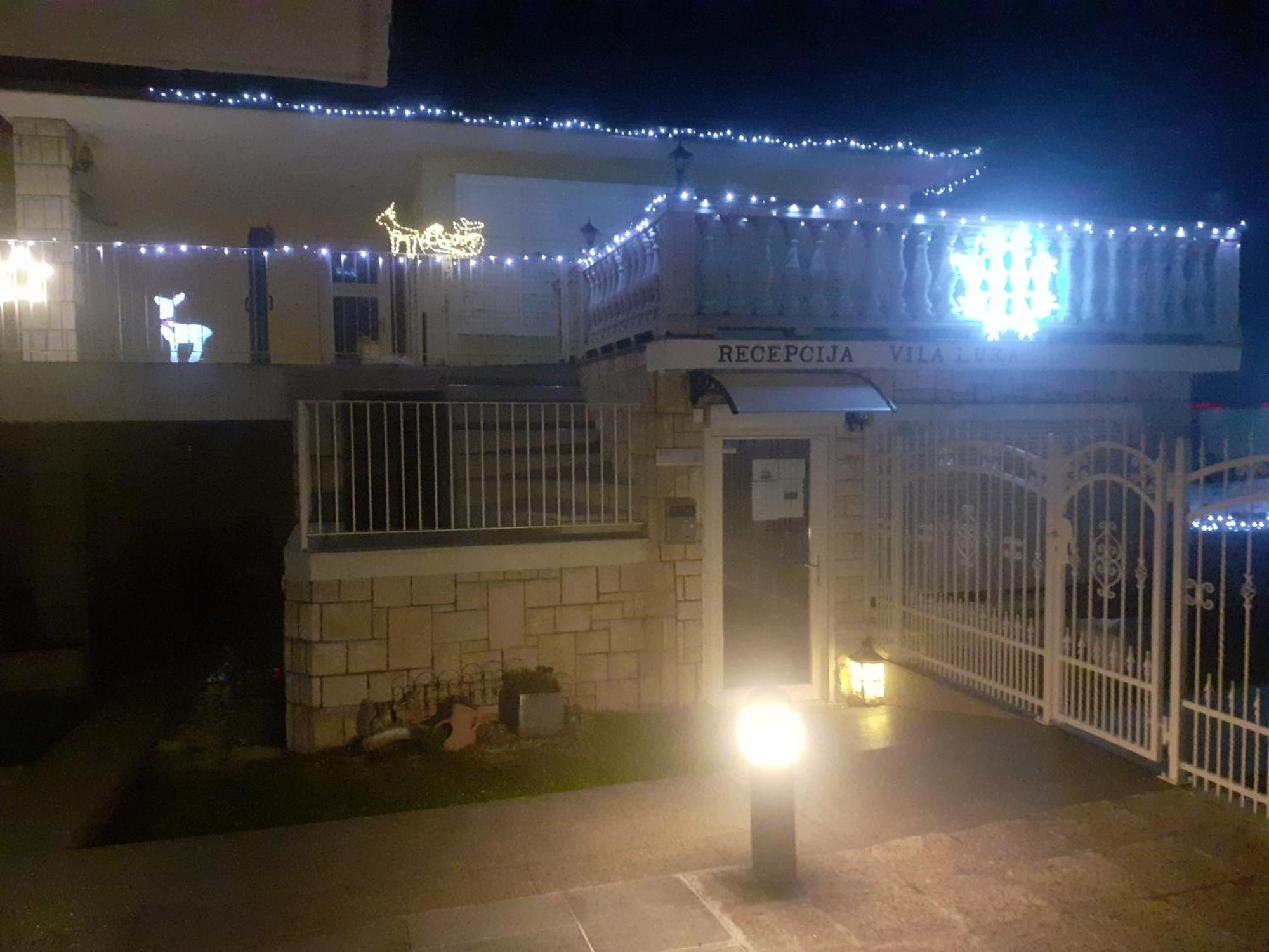 Guest House Vila Luka Portoroz Bagian luar foto