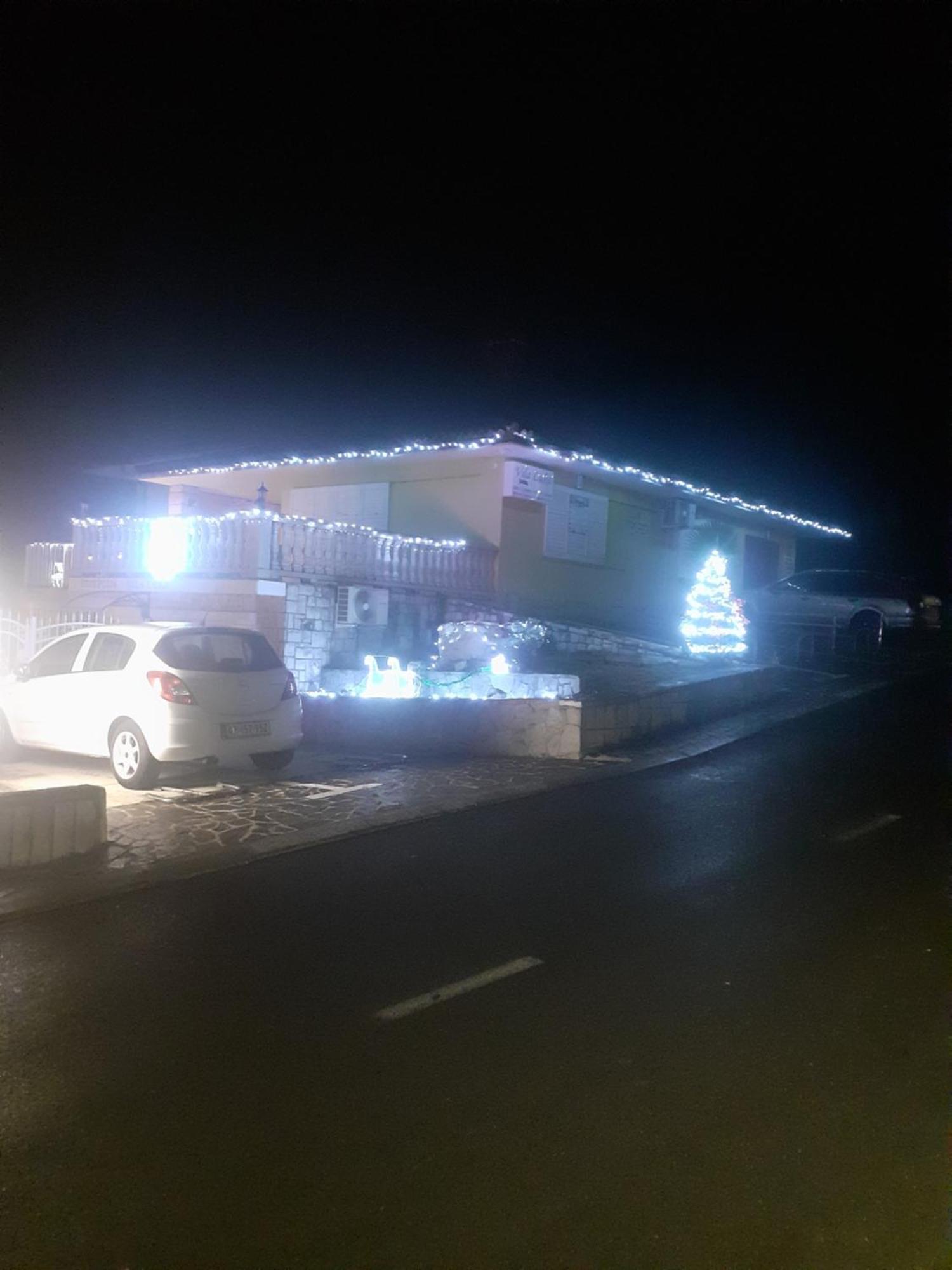 Guest House Vila Luka Portoroz Bagian luar foto
